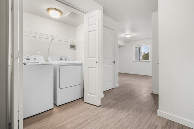 1x1 Washer/Dryer