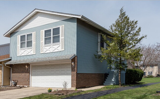 Photo - 1826 Prentiss Dr