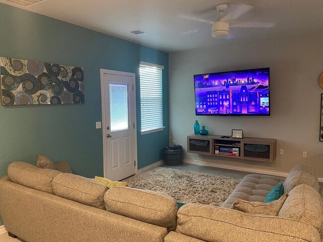 Photo - Room in House on Clayton Creek Ave