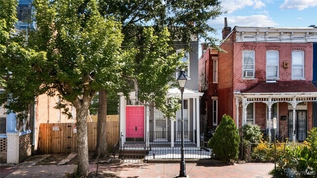 Building Photo - 904 W Clay St Rental