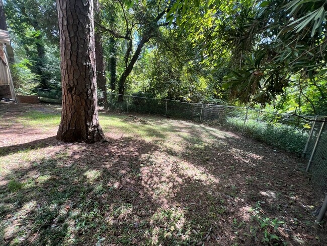 Photo - 2112 Great Oak Dr