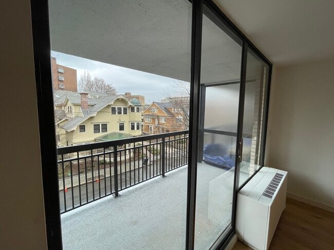 Photo - 50 Longwood Ave Unit 319