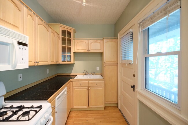 Photo - Fairview Flats