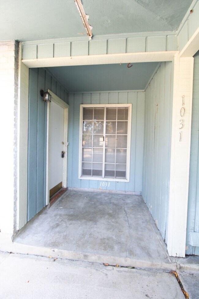 Photo - 1031 Fabulous Dr