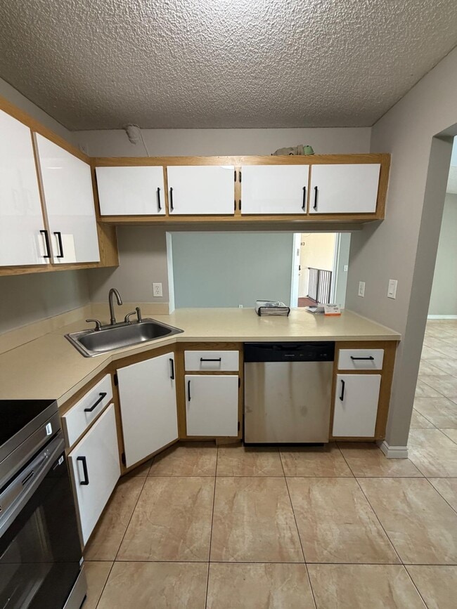 Photo - 202 Foxtail Dr Unit E3