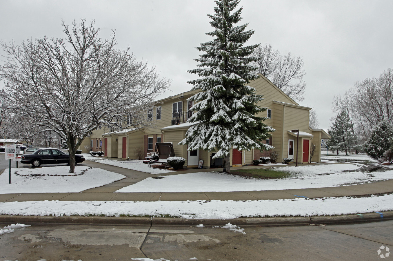 Sheridan Meadows - Sheridan Meadows Apartments