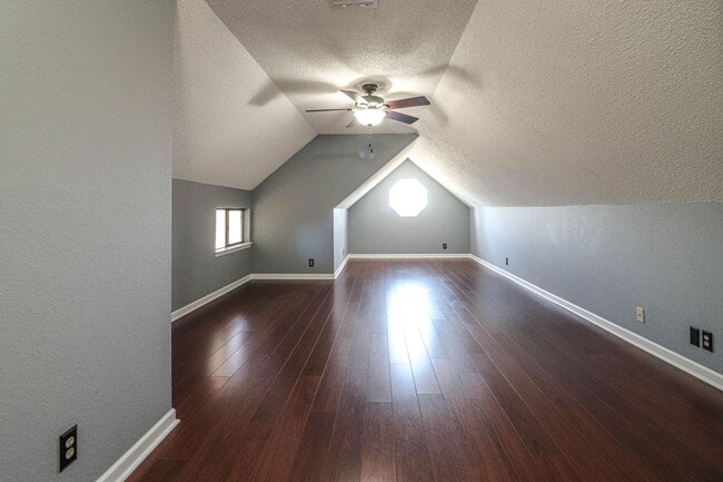 Photo - 4 bedroom, 2 1/2 bath, 2 car garage located in the quiet Summit View subdivision.