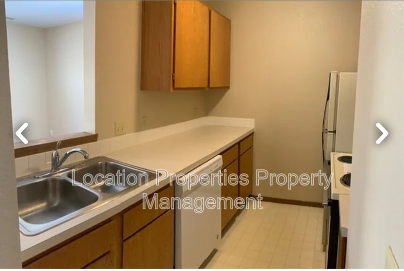 Photo - 950 Monterey Way Unit E1