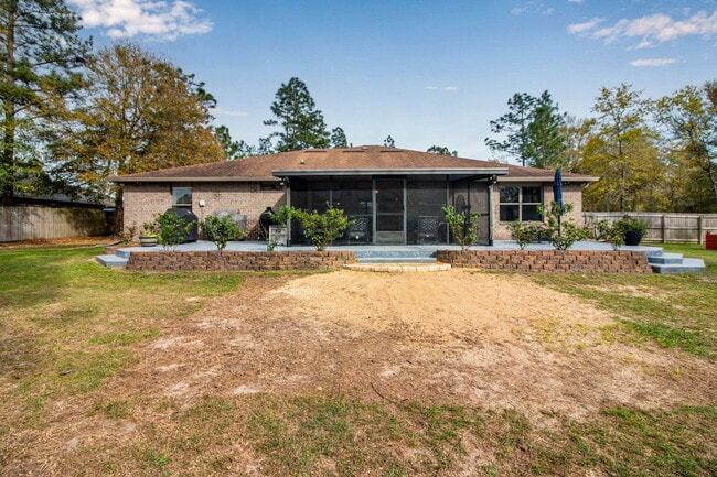Photo - 6494 Welannee Blvd