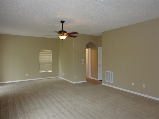 Photo - 2512 Holly Pine Cir