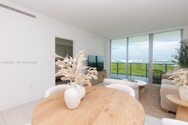 Photo - 2411 Laguna Cir Unit 1704