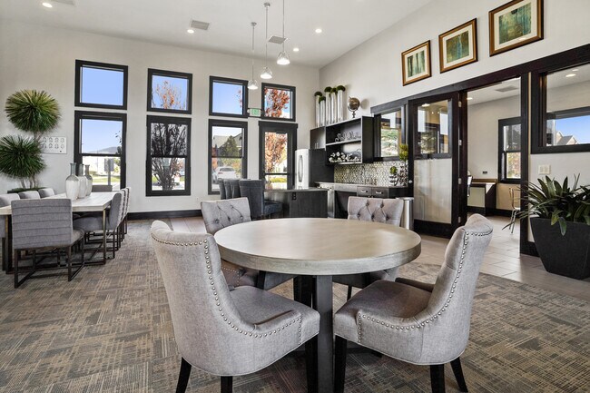 Common Area Dining
