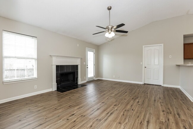 Photo - 1223 Matterhorn Run