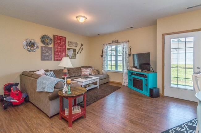 Photo - Prairie Hills Townhomes