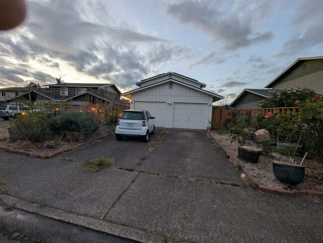 Photo - 96 U St