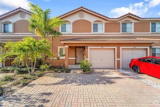 Building Photo - 9840 NW 19th Pl Rental