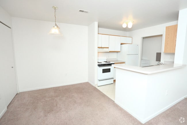 2BR - Dining Room