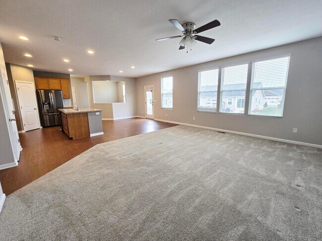 Photo - 2132 Canter St