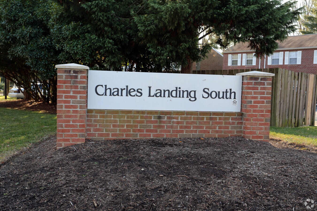 Signage - Charles Landing Apartments