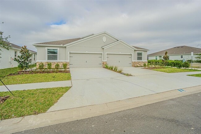 Photo - 31423 Paper Birch St