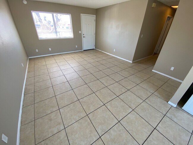 Photo - Charming 2 Bedroom, 2 Bathroom Home Close to Nellis Air Force Base