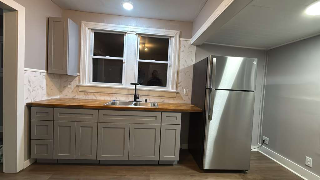 Photo - 718 Randolph St