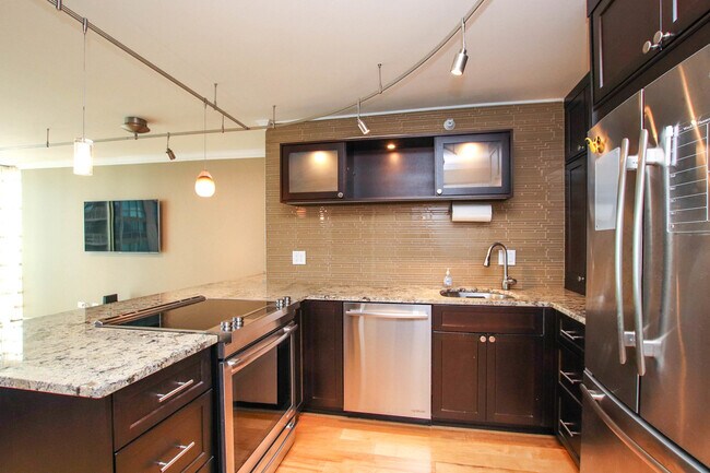 Photo - 2 E Erie St Unit 2101