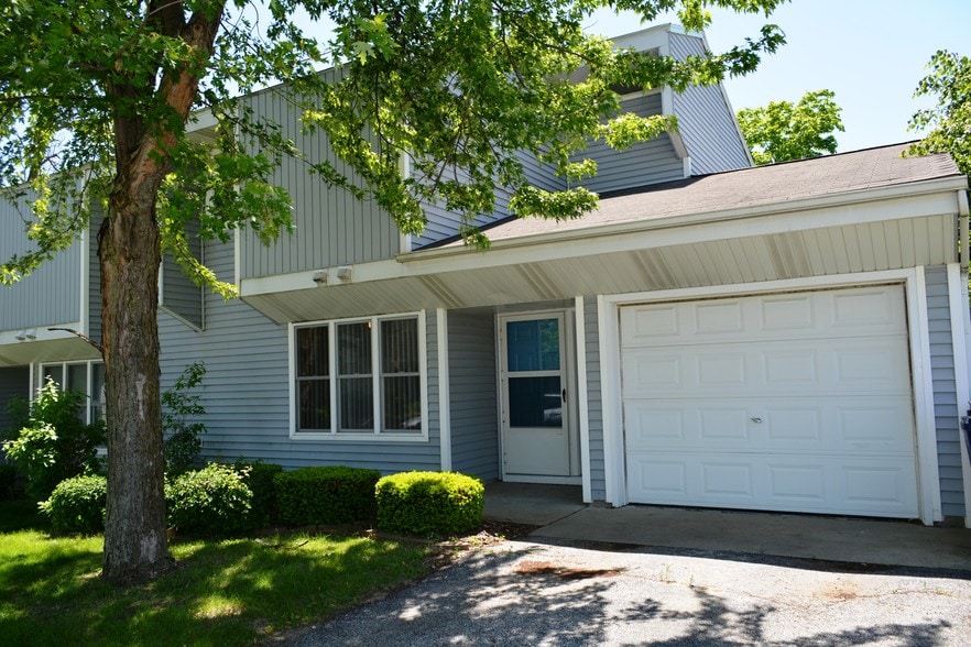 Great Lakes Family Housing Apartments For Rent in Great Lakes, IL