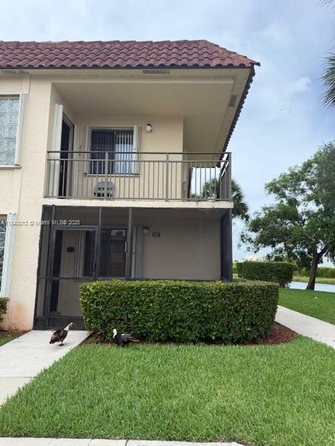 Building Photo - 16491 Blatt Blvd Unit 104 Rental
