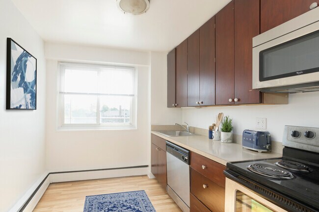 1410 Chicago