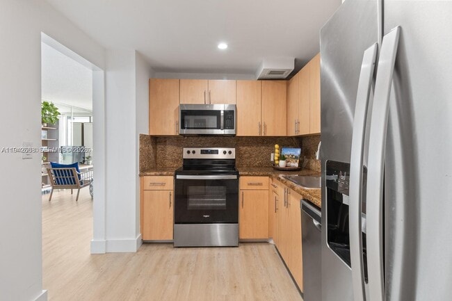 Photo - 100 Bayview Dr Unit 1024