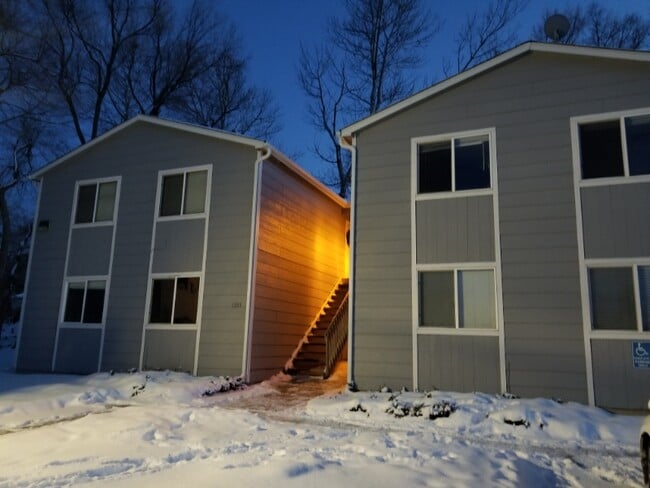 Photo - 1355 Cherry St Unit B