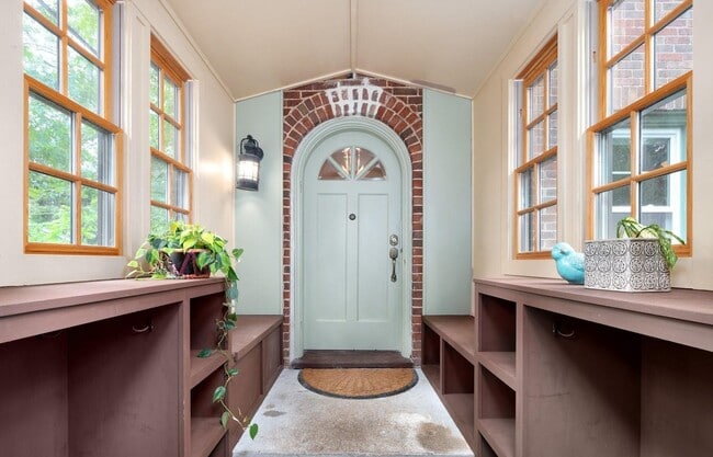 Photo - Asheville - Historic Charm Meets Modern Living!