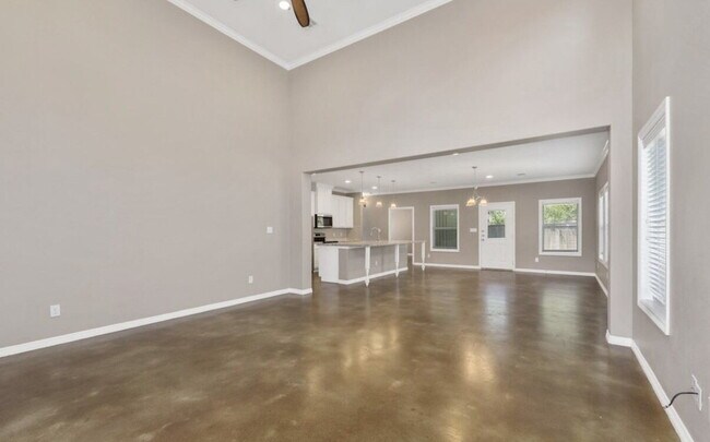 Photo - 3209 Link St