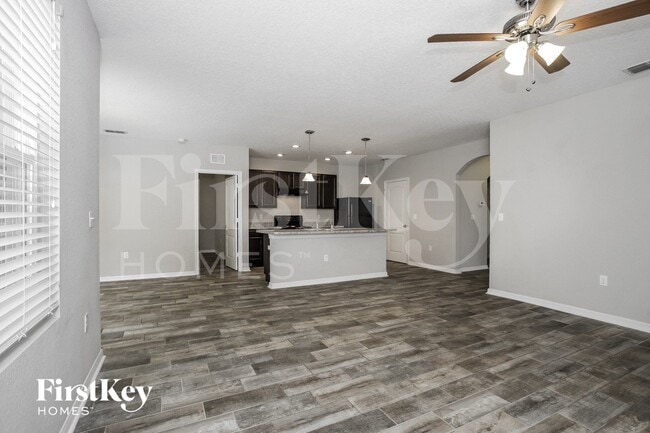 Photo - 1428 Wallace Manor Pass