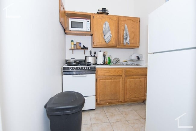 Photo - 1254 Commonwealth Ave