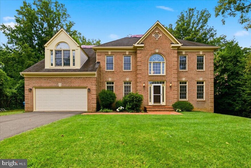 1959 Horse Shoe Dr