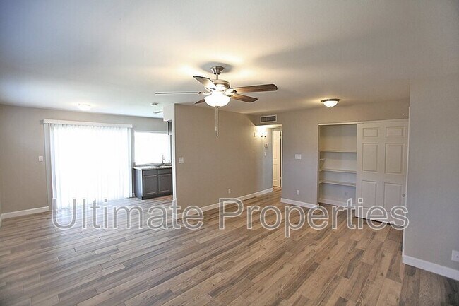 Photo - 5520 W Alice Ave