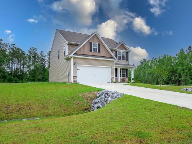 Photo - 551 Poppleton Dr