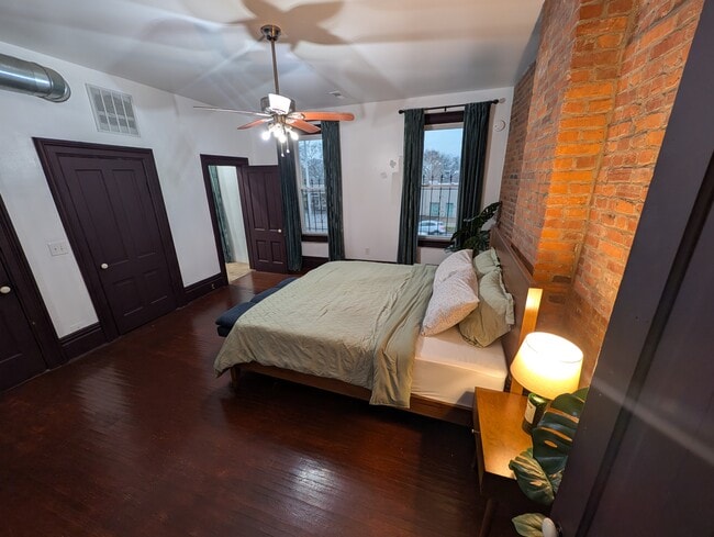 Photo - 838 S High St Unit German Village Apartment