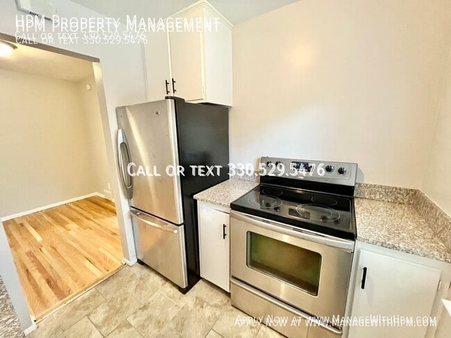 Photo - 885 S Green Rd Unit 10