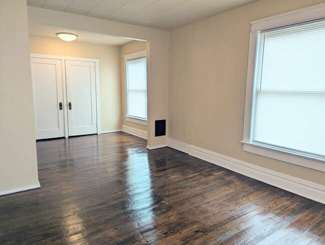 Photo - 2205 Highland Ave