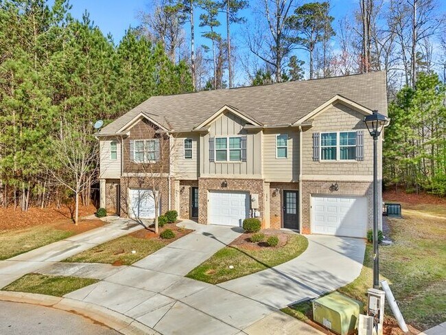 Photo - 5872 Taka Ln