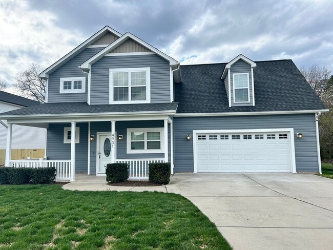 Photo - 4901 Warwick Rd E