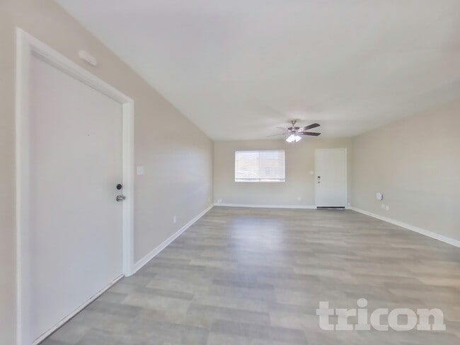 Photo - 17834 N 9th Ave