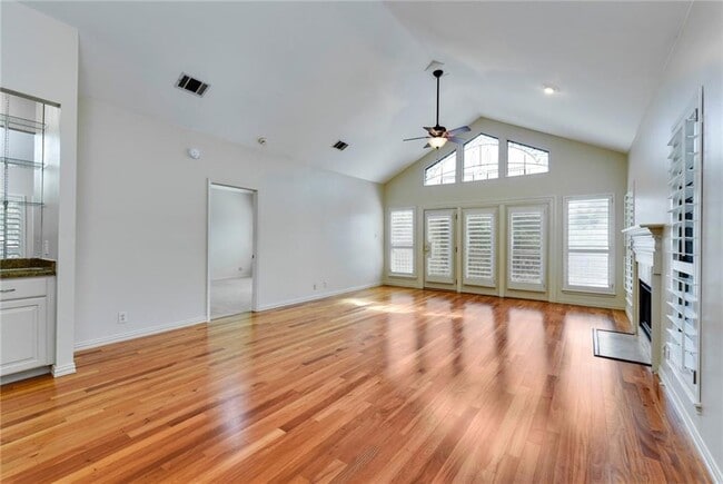 Photo - 3509 Fawn Trail