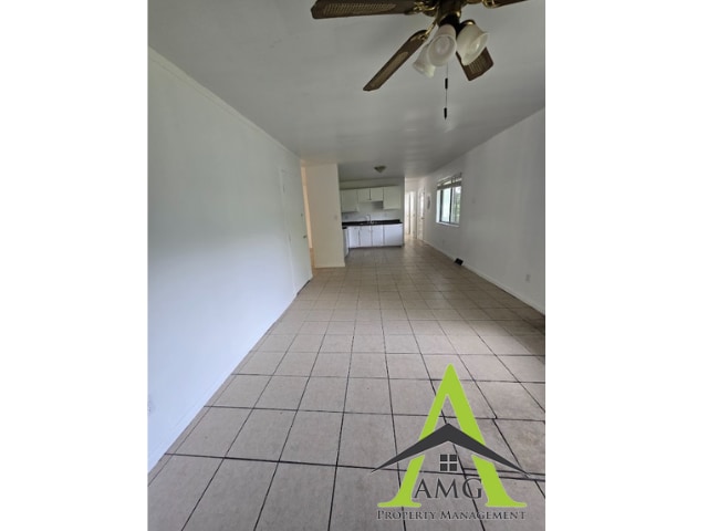 Photo - 9811 E 24th St