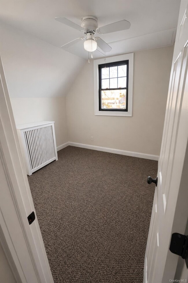 Building Photo - 41 S Central Ave Unit 2