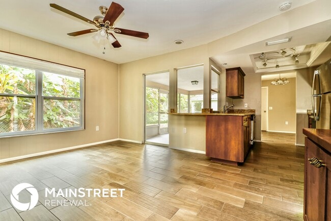 Photo - 1124 Danny Dr