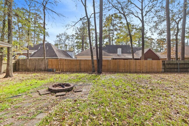 Photo - 117 E Park Dr